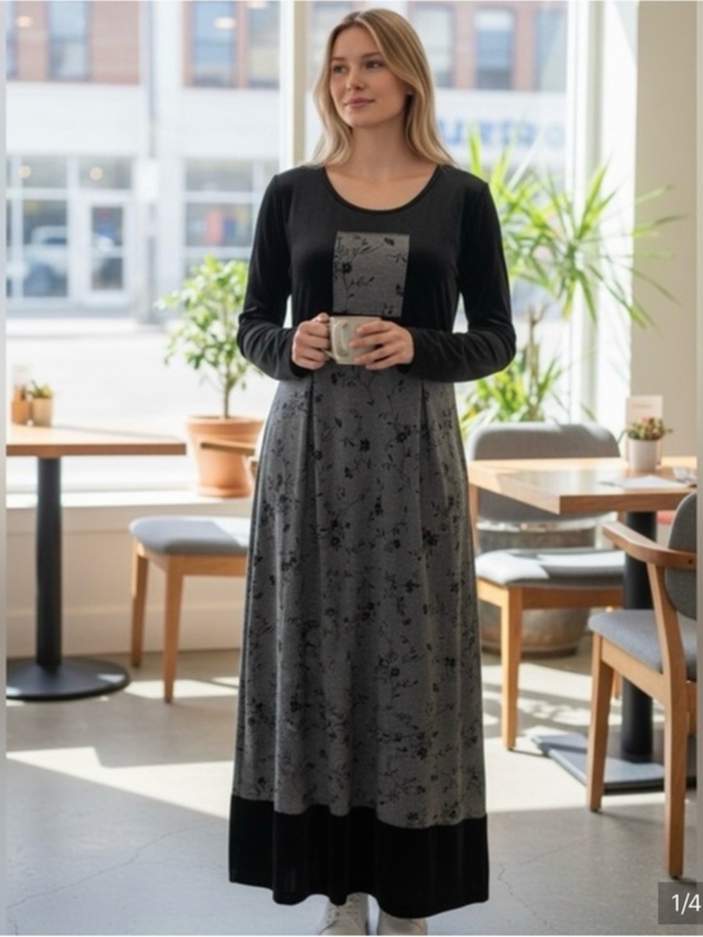 🫶🏻 Vintage NWT Studio Ease Long Sleeve Velvet Black and Gray Floral Maxi Dress